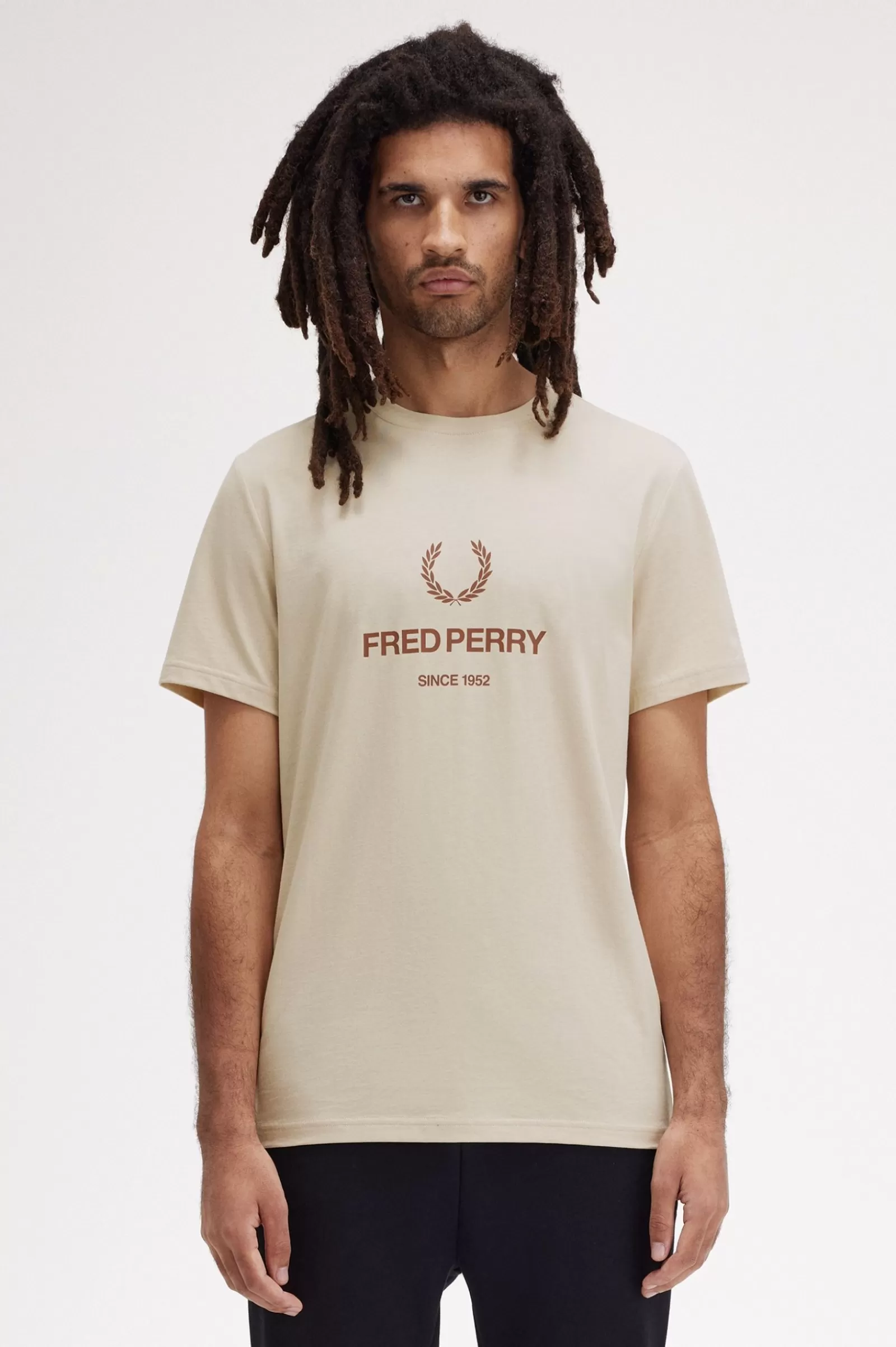 Outlet Graphic T-Shirt T-Shirts