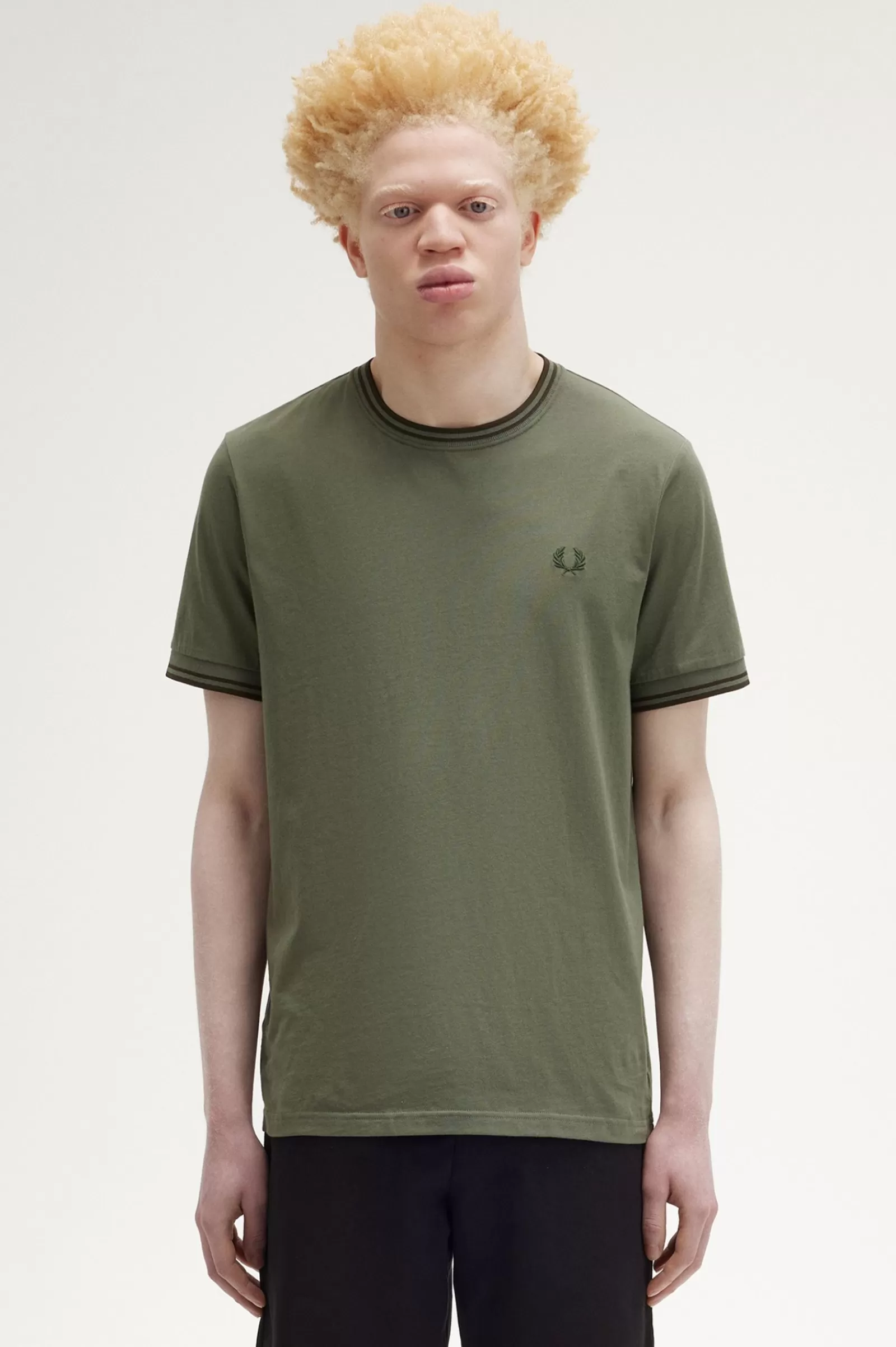 Online Twin Tipped T-Shirt T-Shirts